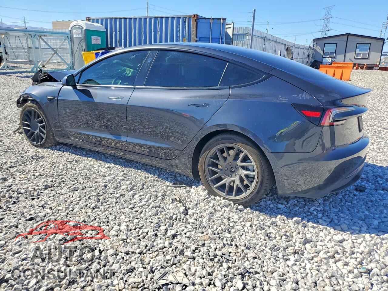 TESLA MODEL 3 2024 - 5YJ3E1EA5RF730300