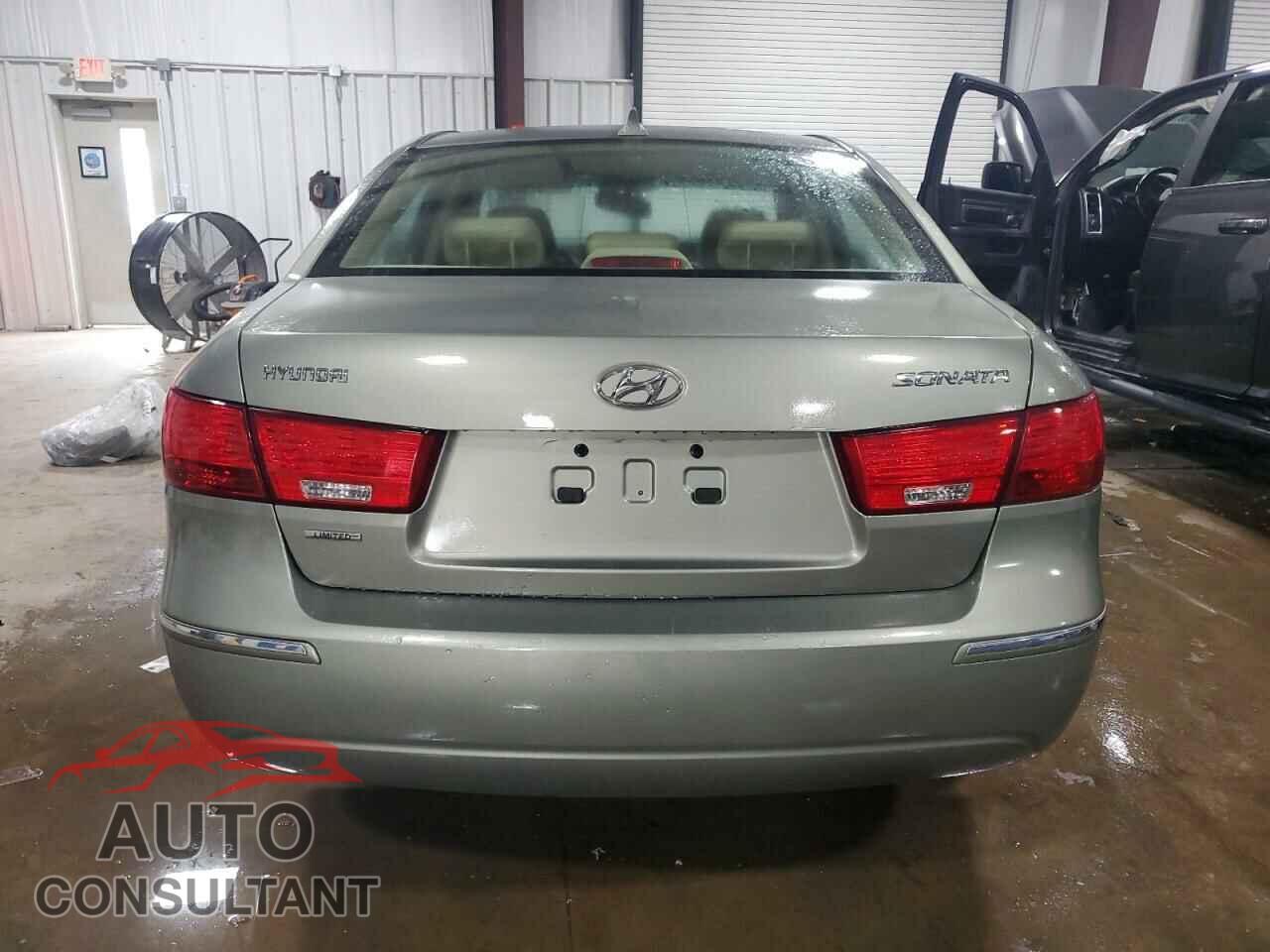 HYUNDAI SONATA 2010 - 5NPEU4AC8AH649883