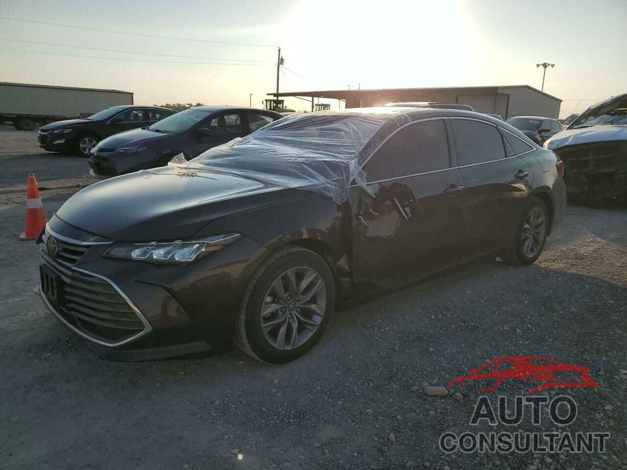 TOYOTA AVALON 2020 - 4T1AZ1FB1LU039696