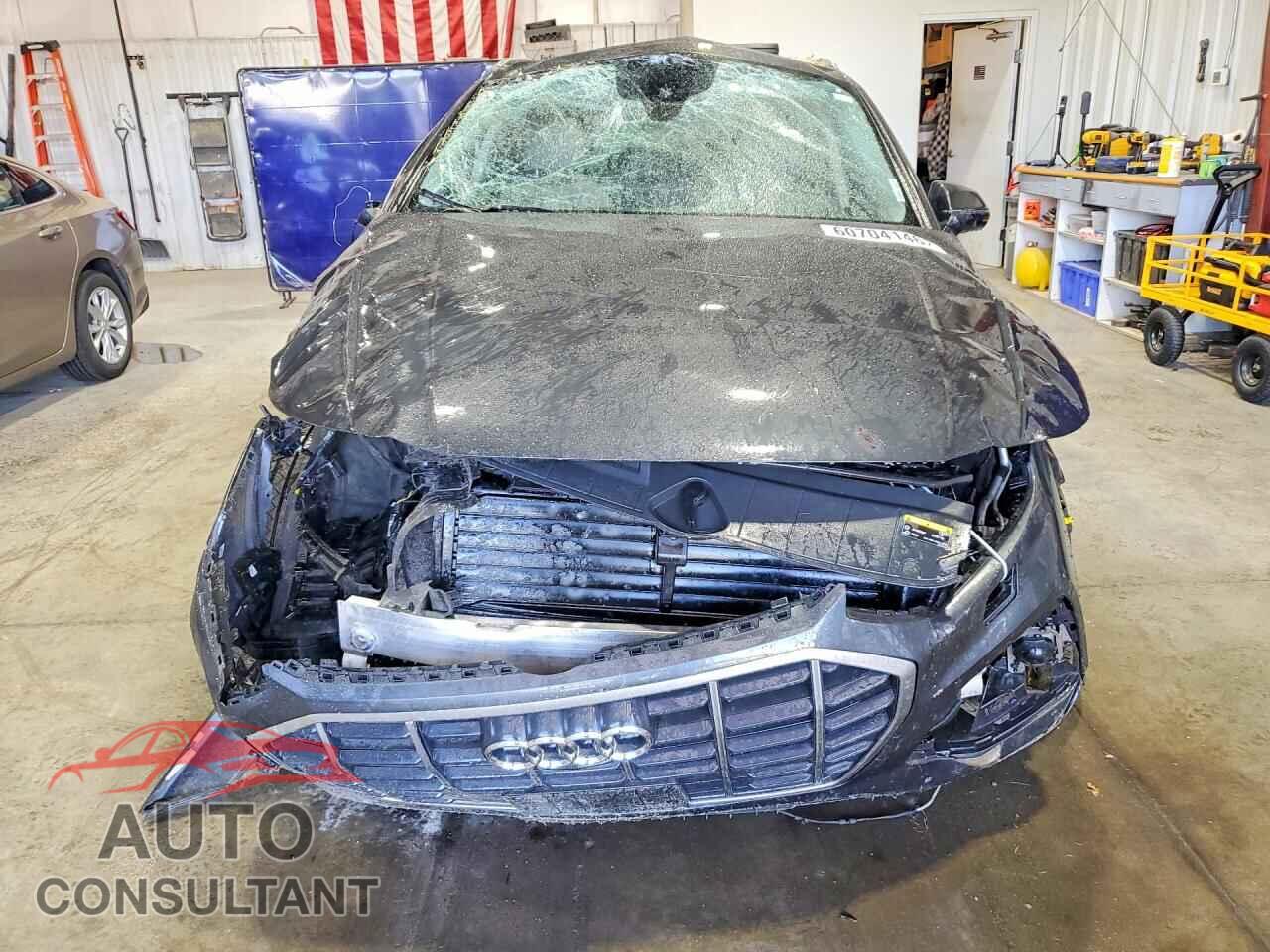 AUDI Q5 2021 - WA1CAAFYXM2102228