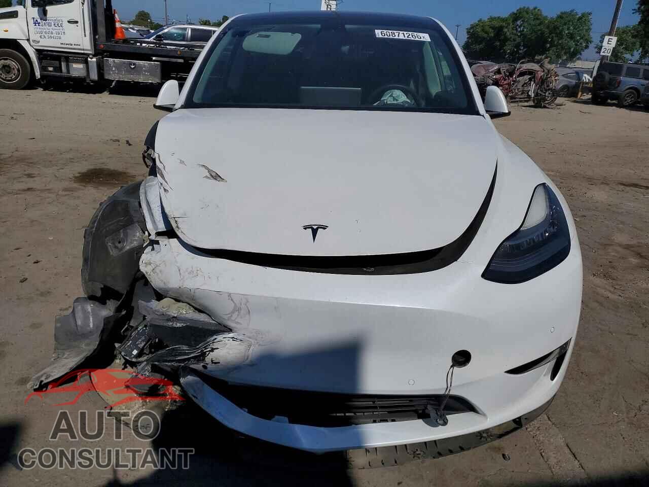 TESLA MODEL Y 2021 - 5YJYGDEE9MF296928