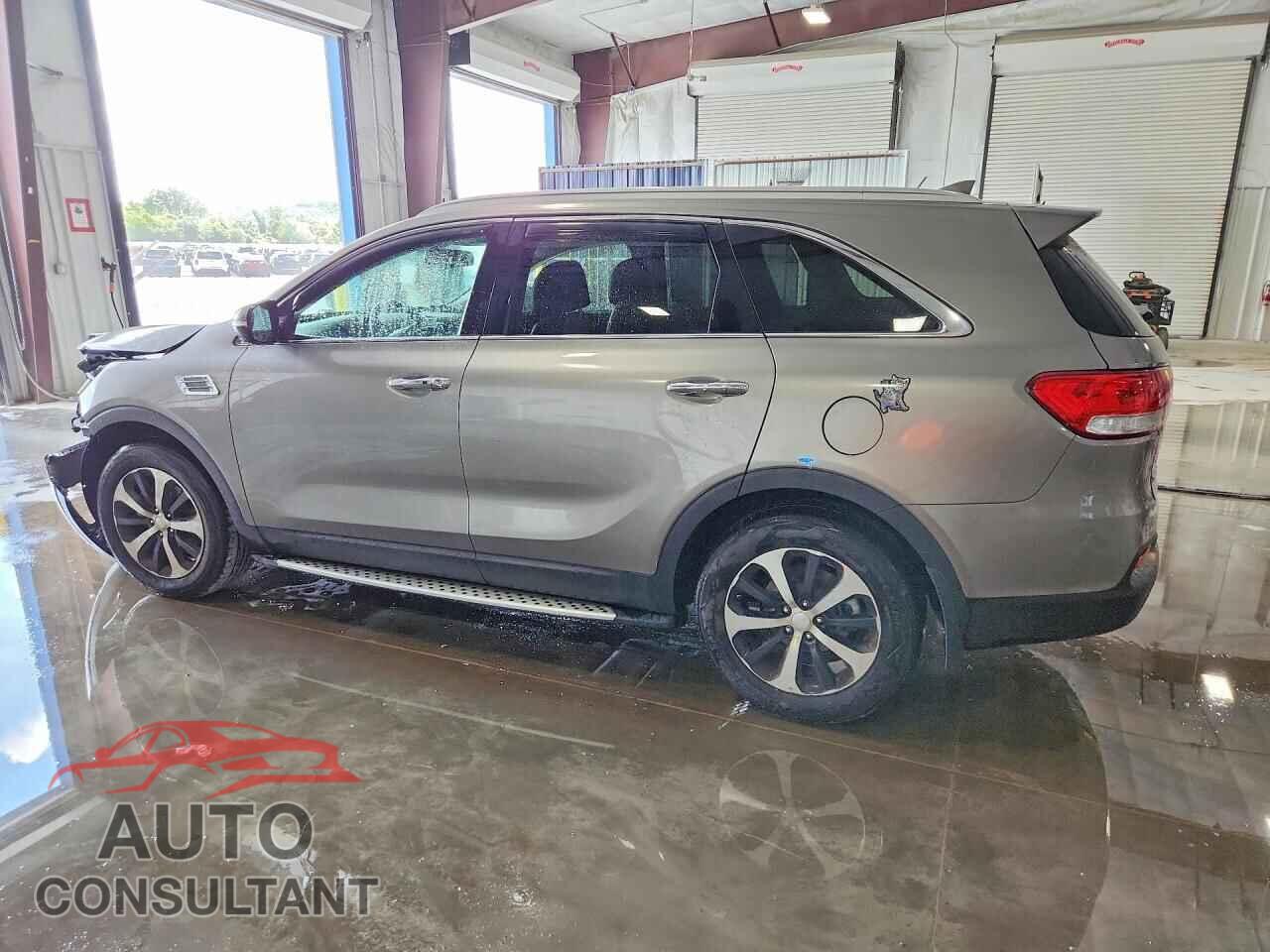 KIA SORENTO 2017 - 5XYPH4A12HG248231