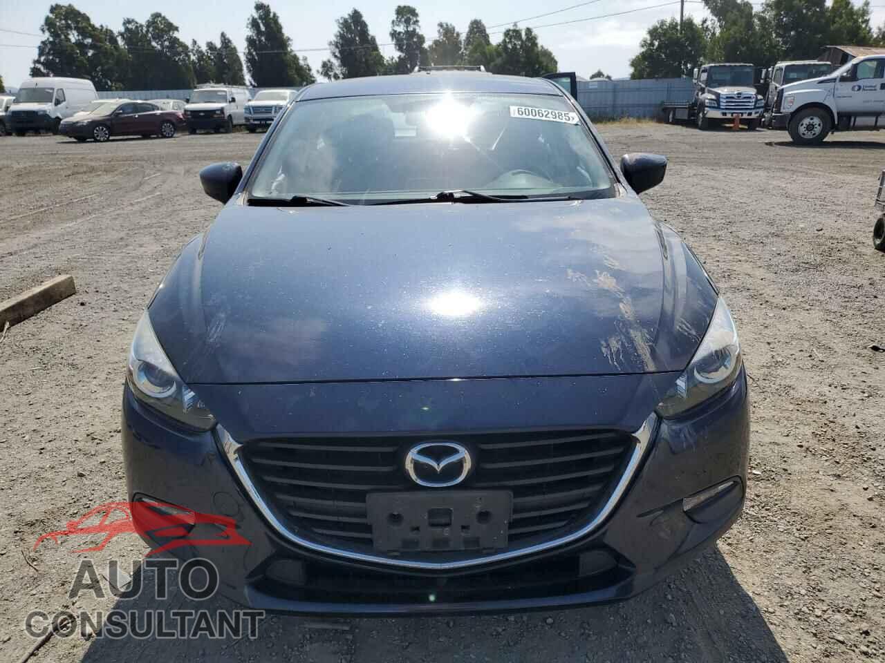 MAZDA 3 2017 - 3MZBN1U73HM140203