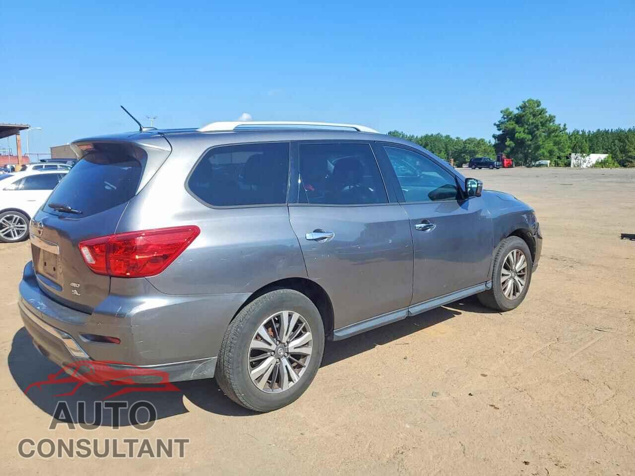 NISSAN PATHFINDER 2017 - 5N1DR2MMXHC676672