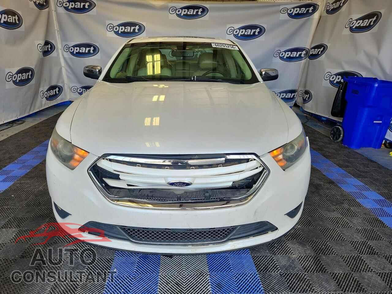 FORD TAURUS 2013 - 1FAHP2F81DG165856