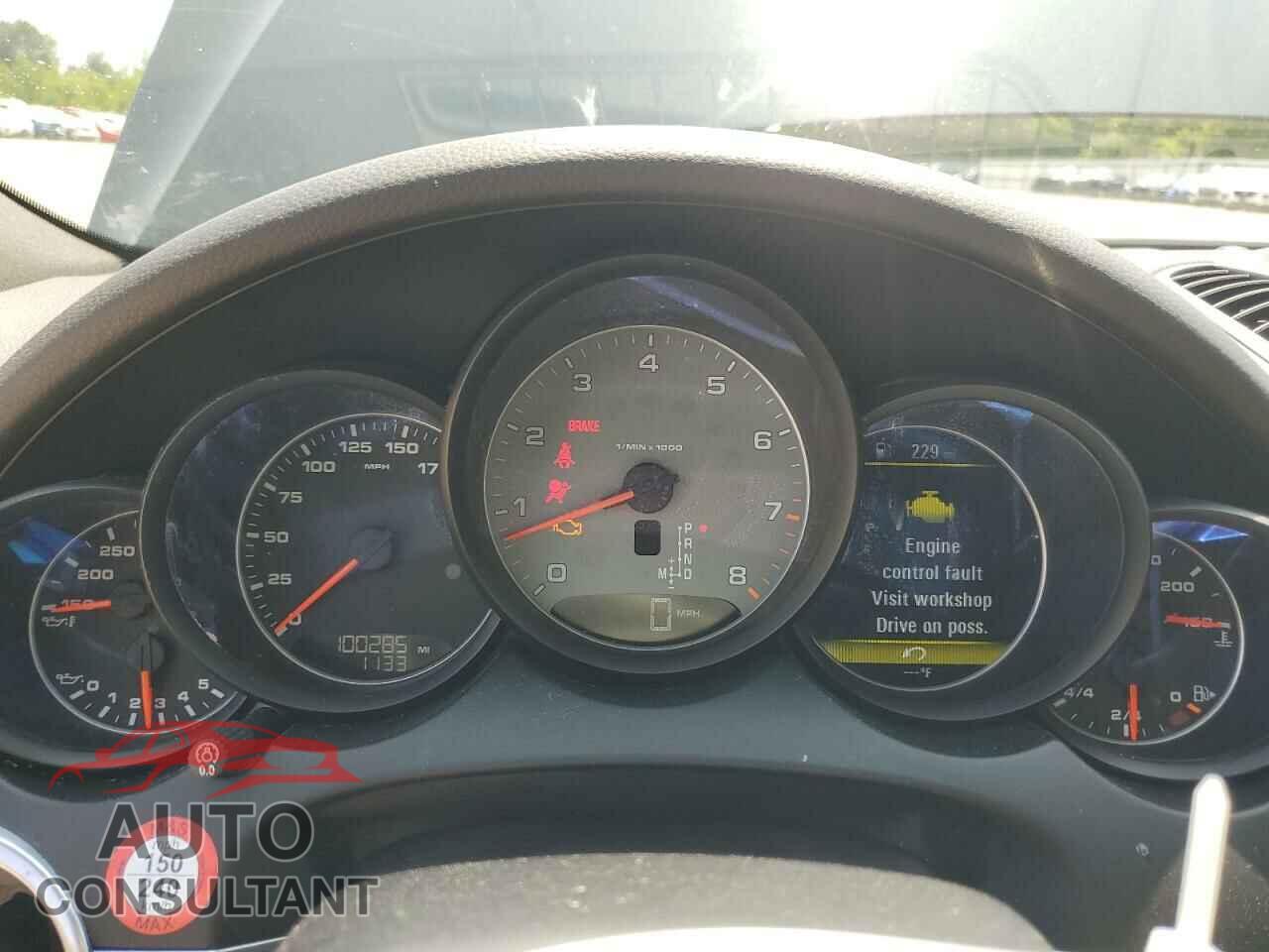 PORSCHE CAYENNE 2017 - WP1AB2A28HLA50258
