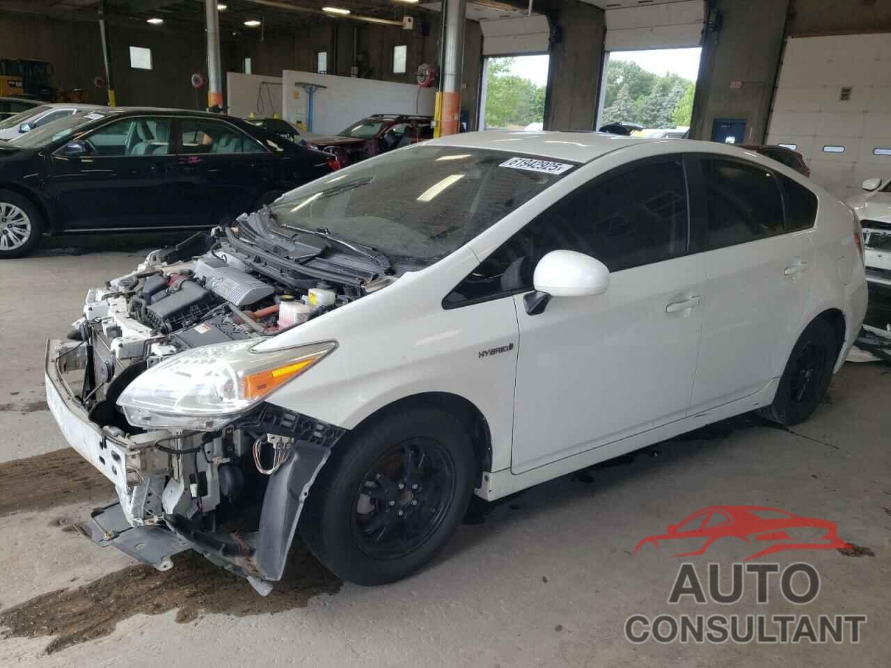 TOYOTA PRIUS 2013 - JTDKN3DUXD5574154