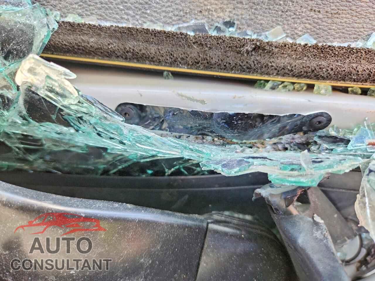 MITSUBISHI ECLIPSE 2018 - JA4AT5AA5JZ041540