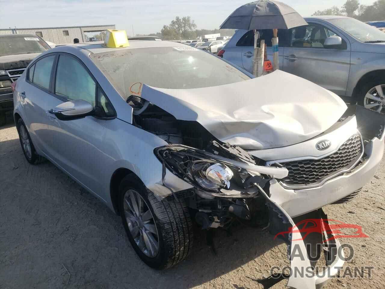 KIA FORTE 2015 - KNAFX4A68F5353689