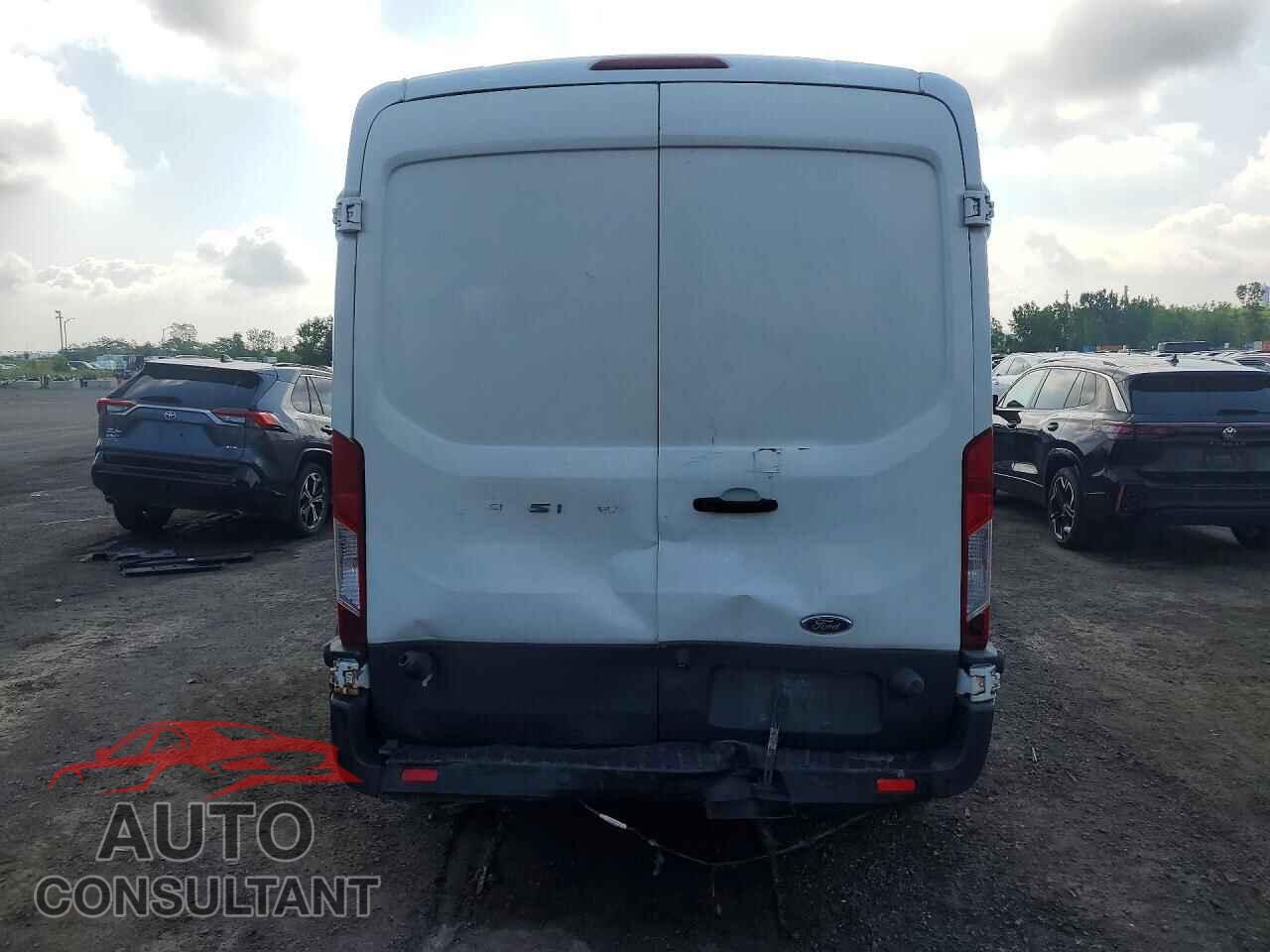 FORD TRANSIT 2017 - 1FTYR2CM0HKA95422