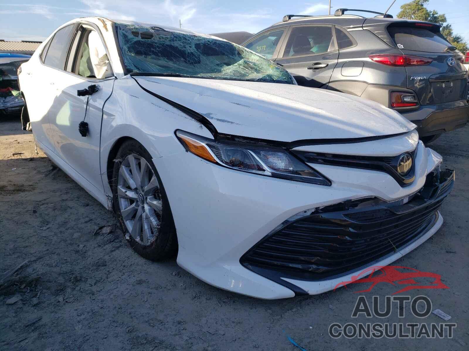 TOYOTA CAMRY 2019 - 4T1B11HK5KU748901