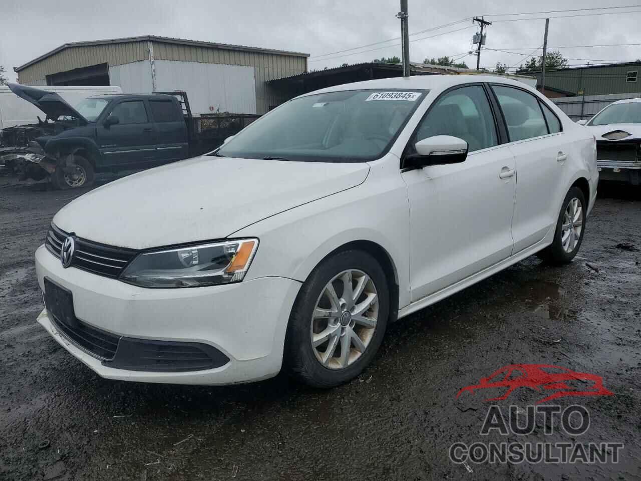 VOLKSWAGEN JETTA 2013 - 3VWBX7AJXDM432714
