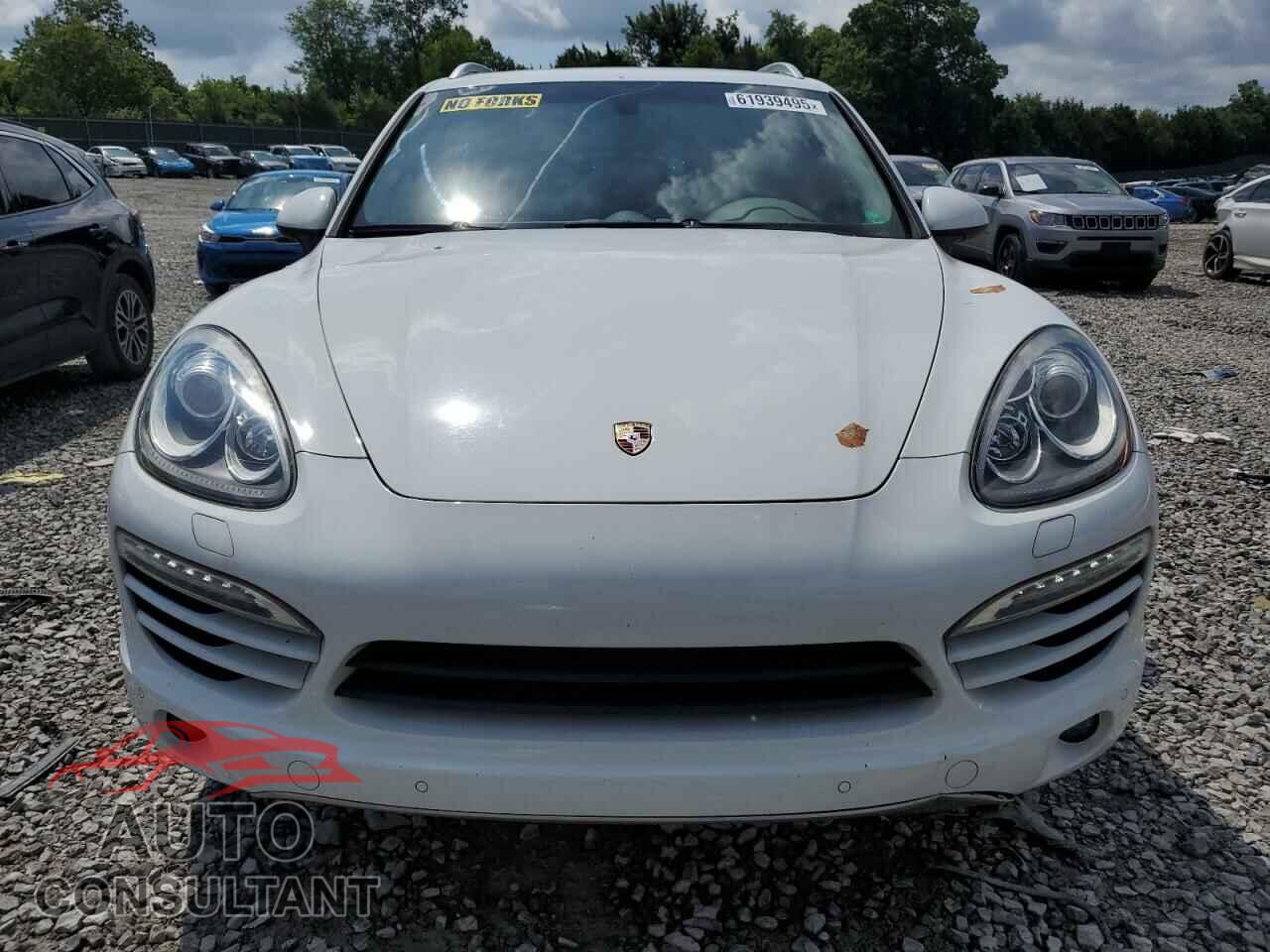 PORSCHE CAYENNE 2013 - WP1AF2A27DLA22627