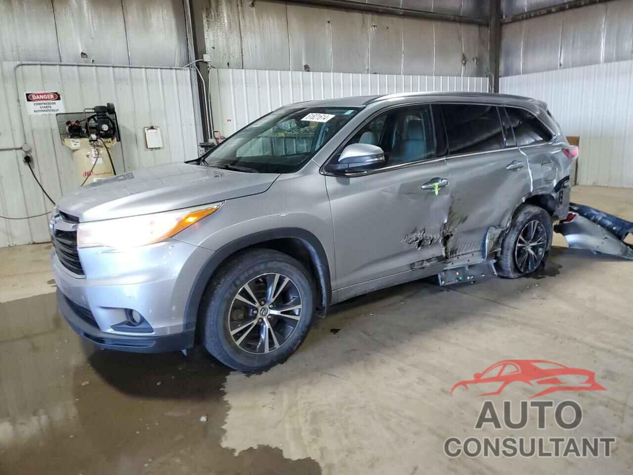 TOYOTA HIGHLANDER 2016 - 5TDJKRFH8GS261660