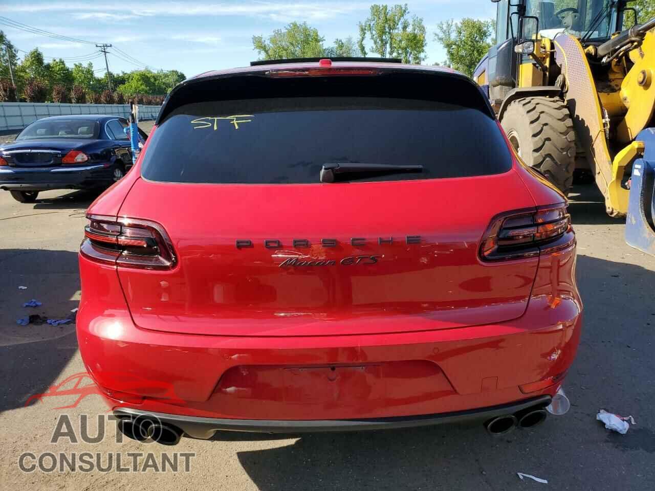 PORSCHE MACAN 2018 - WP1AG2A56JLB63708