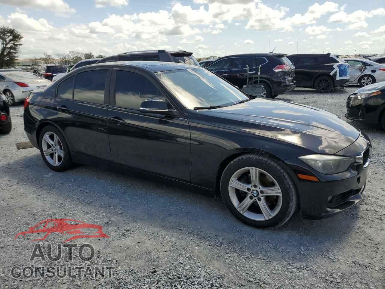 BMW 3 SERIES 2013 - WBA3A5G55DNP23065