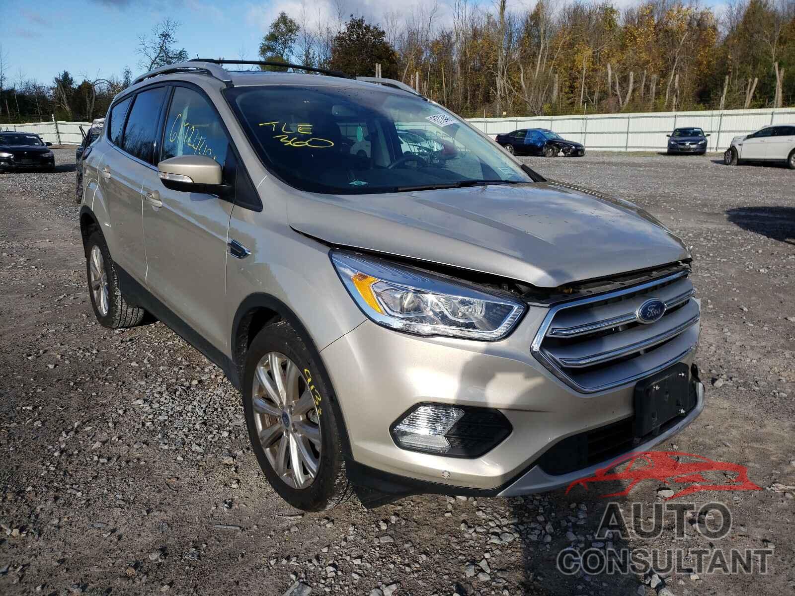FORD ESCAPE 2018 - 1FMCU9J91JUD56000