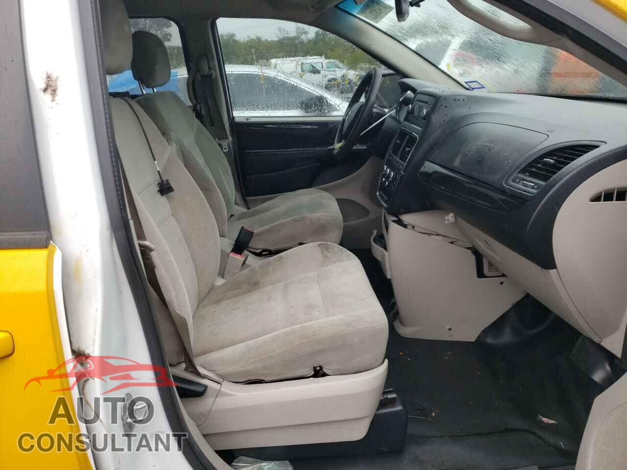 DODGE CARAVAN 2016 - 2C7WDGBG3GR152732