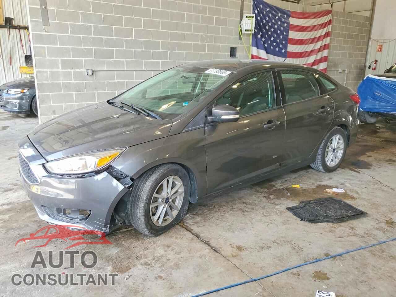 FORD FOCUS 2017 - 1FADP3F21HL318975