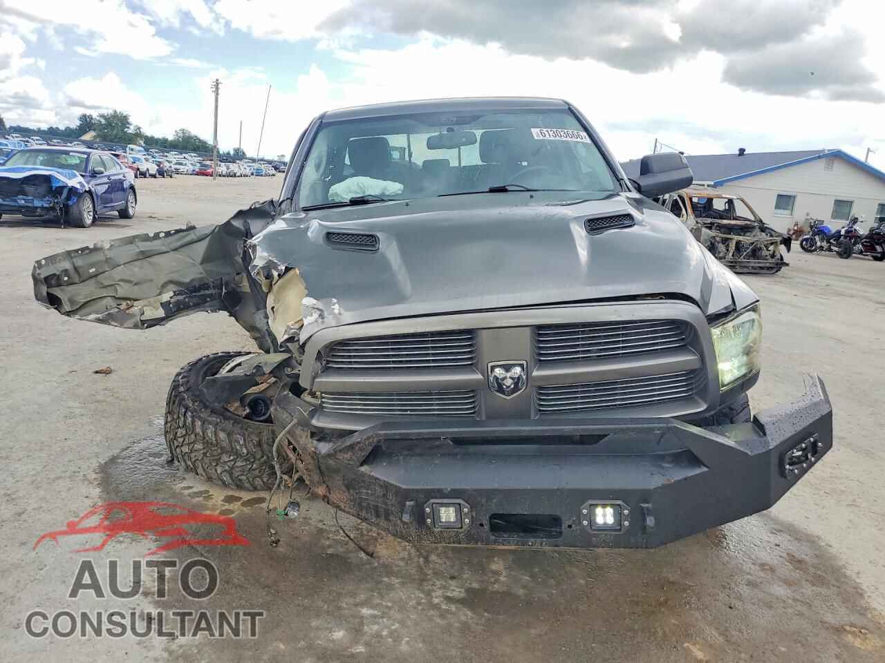 DODGE RAM 1500 2012 - 1C6RD7MT3CS192684