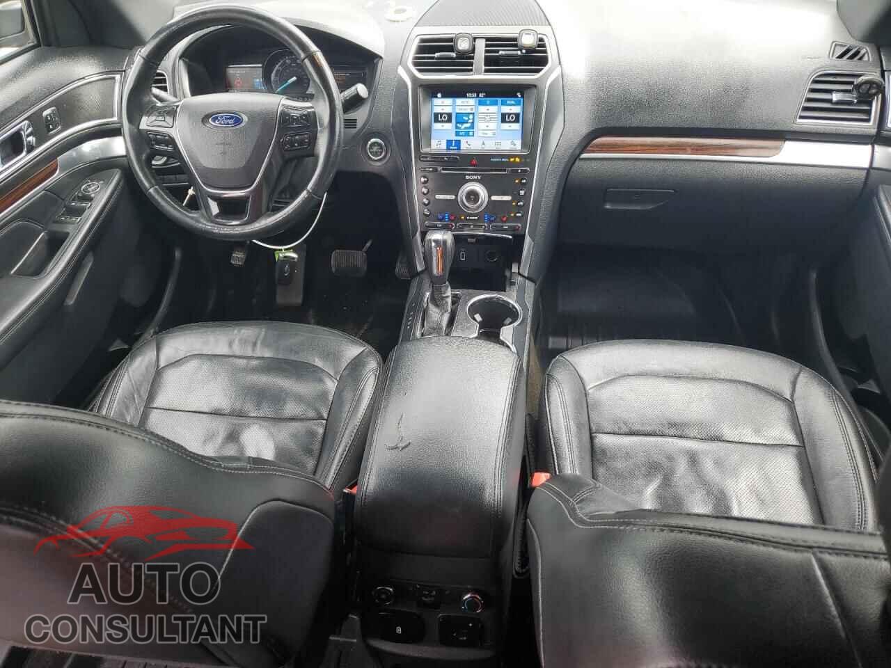FORD EXPLORER 2018 - 1FM5K8F80JGA15100