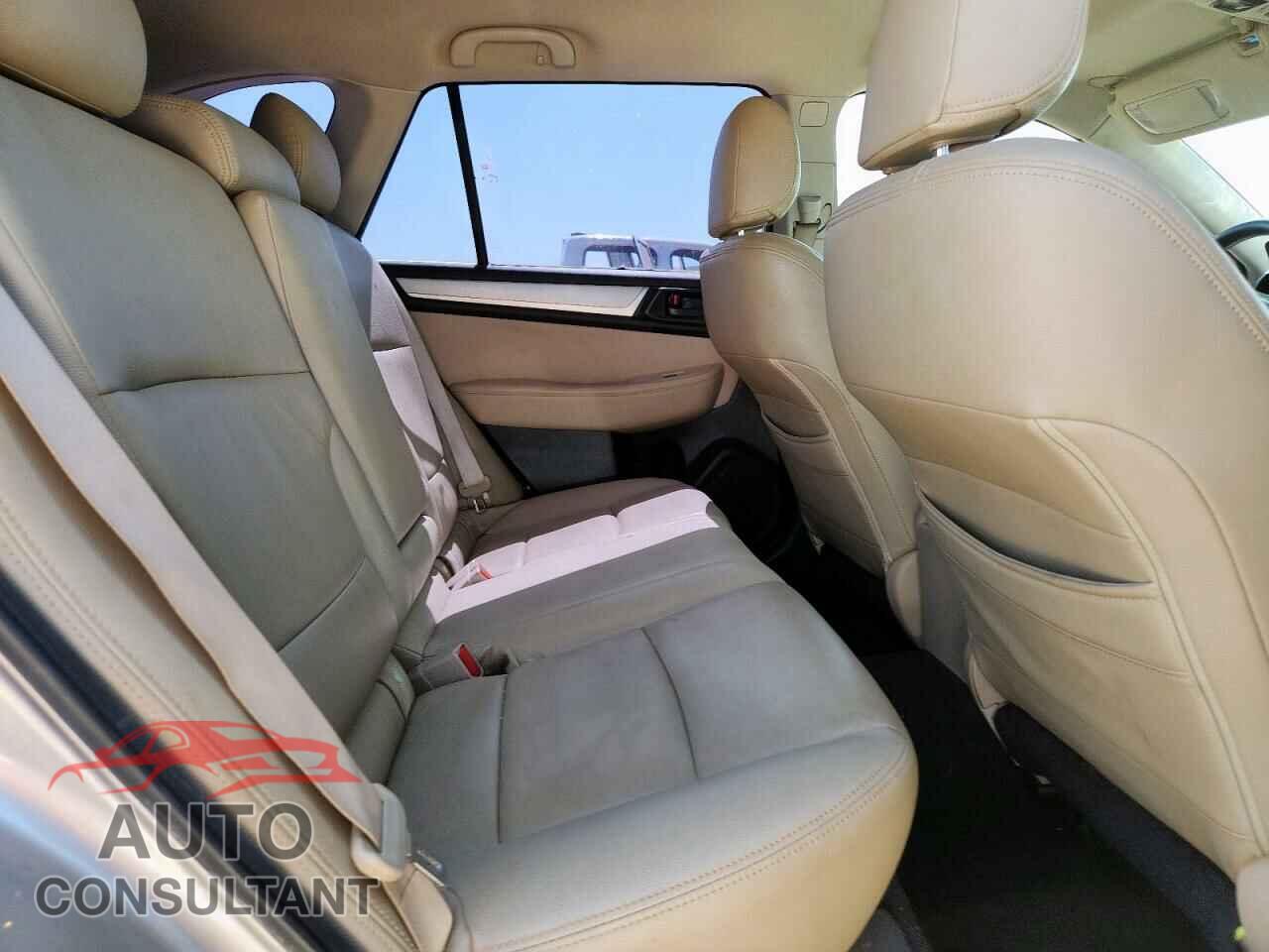 SUBARU OUTBACK 2017 - 4S4BSAAC2H3323814
