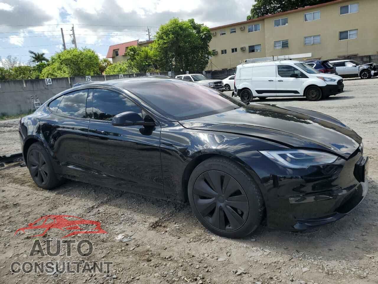 TESLA MODEL S 2022 - 5YJSA1E5XNF462977