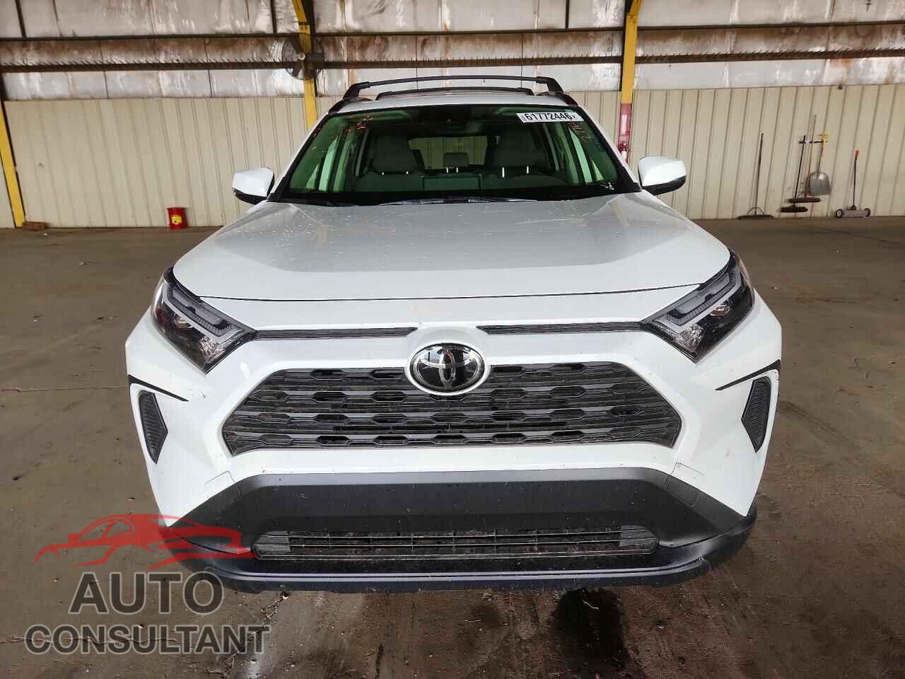 TOYOTA RAV4 2023 - JTMP1RFV1PD095285