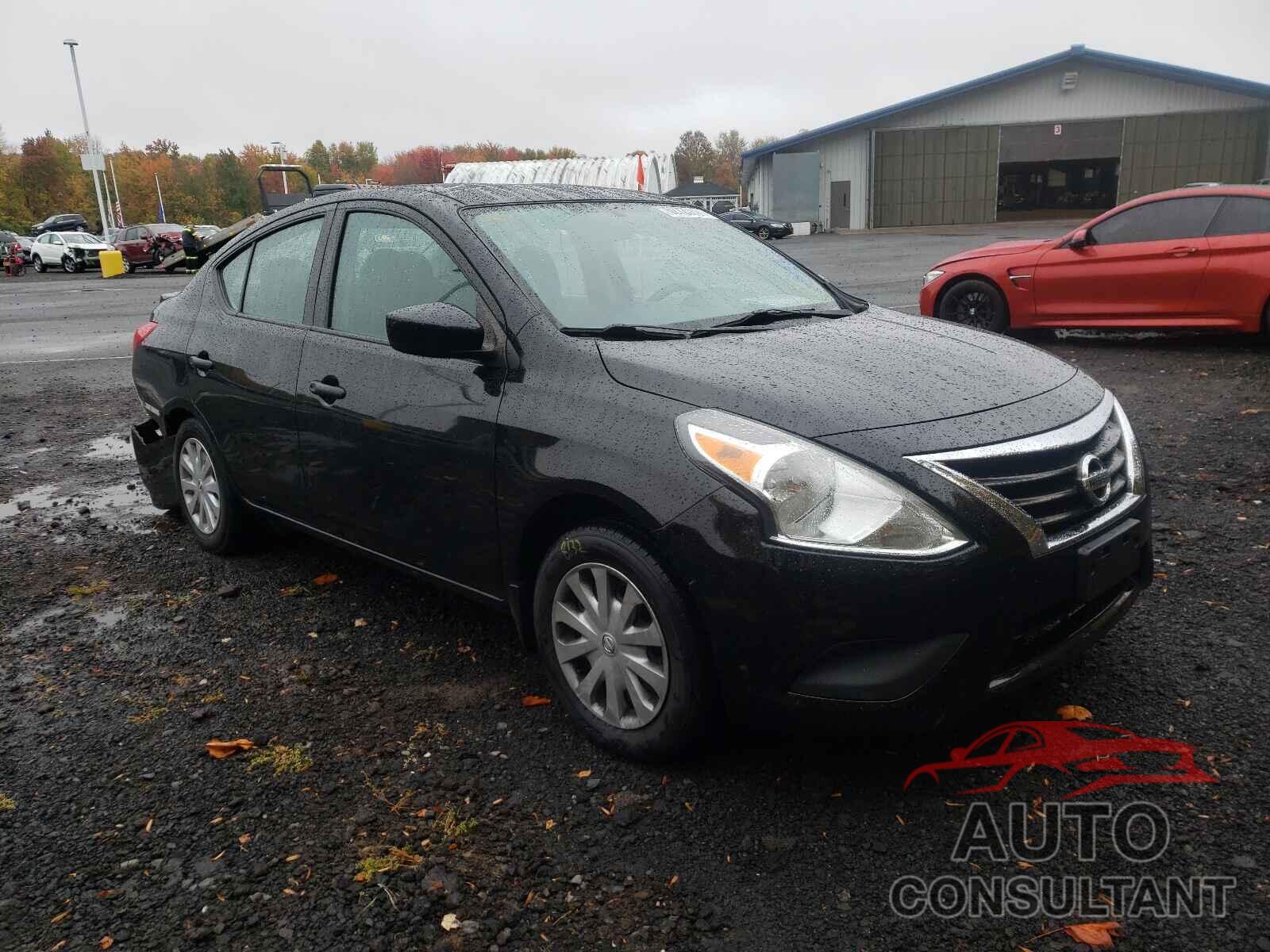 NISSAN VERSA 2017 - 3N1CN7AP5HL855118