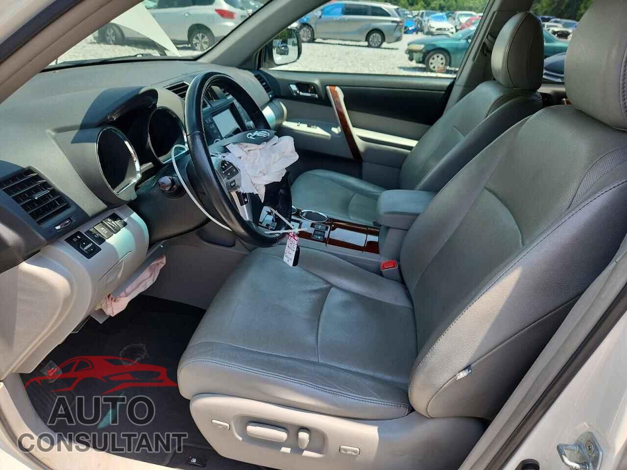 TOYOTA HIGHLANDER 2012 - 5TDDK3EH0CS169934