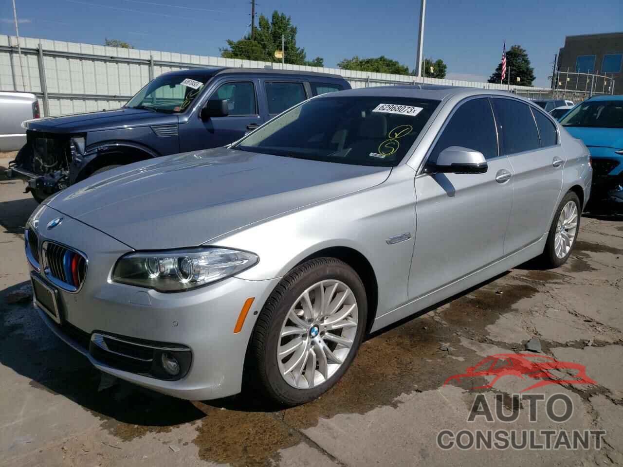 BMW 5 SERIES 2016 - WBA5A7C57GG151130