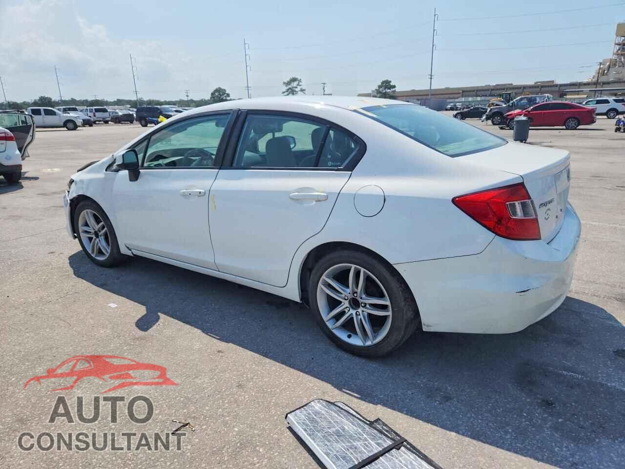 HONDA CIVIC 2012 - 19XFB2F58CE383801