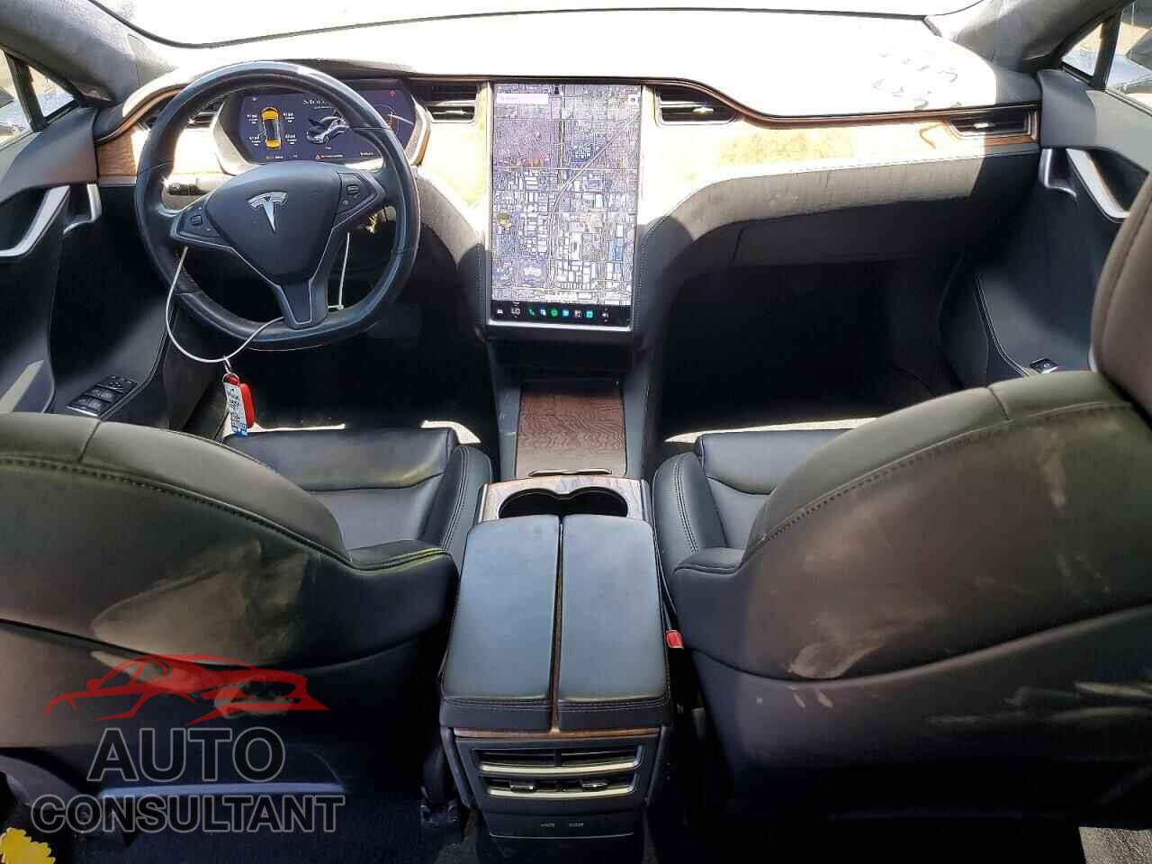 TESLA MODEL S 2020 - 5YJSA1E2XLF397034