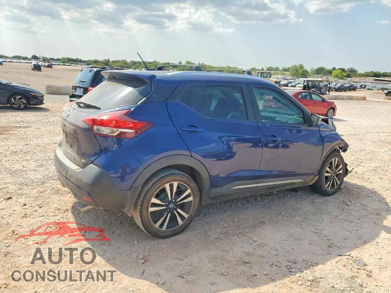 NISSAN KICKS 2019 - 3N1CP5CU3KL499941