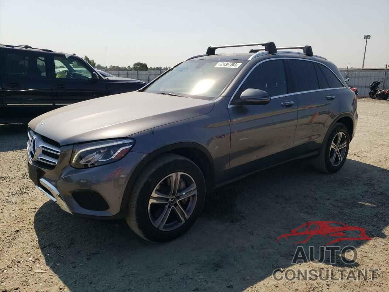 MERCEDES-BENZ GLC-CLASS 2019 - WDC0G5EBXKF571380