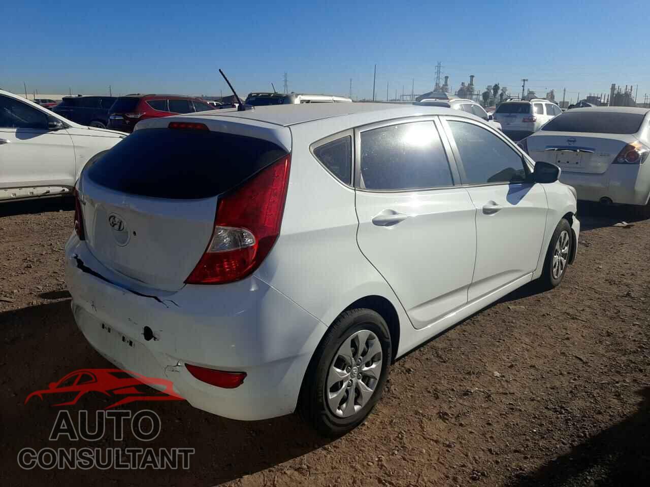 HYUNDAI ACCENT 2017 - KMHCT5AE4HU338917