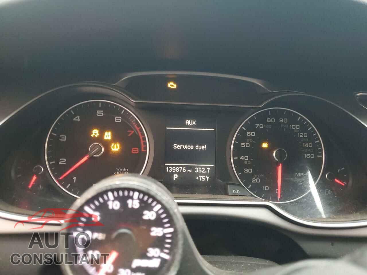 AUDI A4 2013 - WAUBFAFL5DN007112