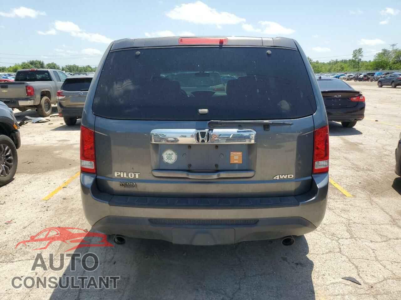 HONDA PILOT 2012 - 5FNYF4H44CB008687