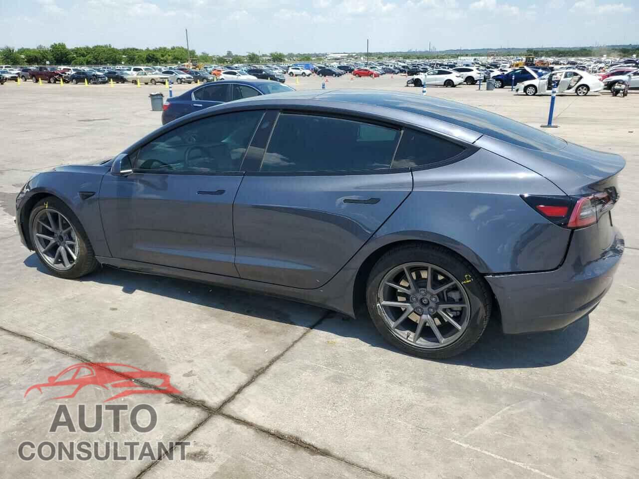 TESLA MODEL 3 2023 - 5YJ3E1EA4PF550769