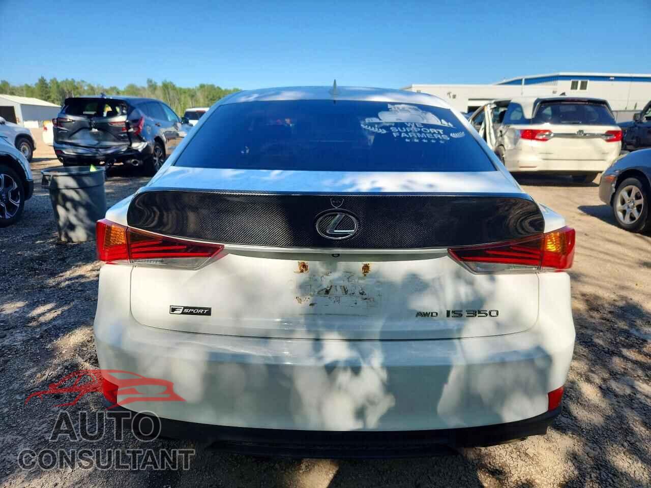 LEXUS IS 2017 - JTHCE1D23H5013774
