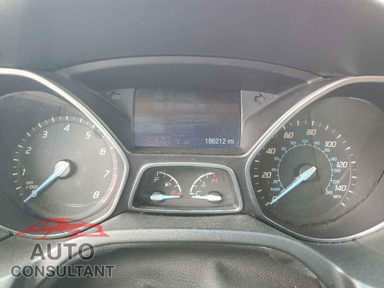 FORD FOCUS 2014 - 1FADP3F26EL376186