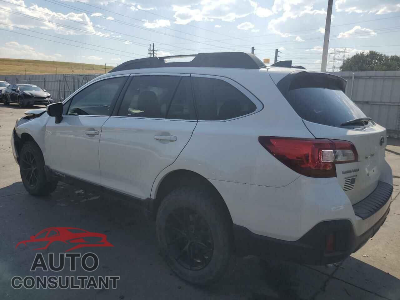 SUBARU OUTBACK 2019 - 4S4BSENC1K3355002