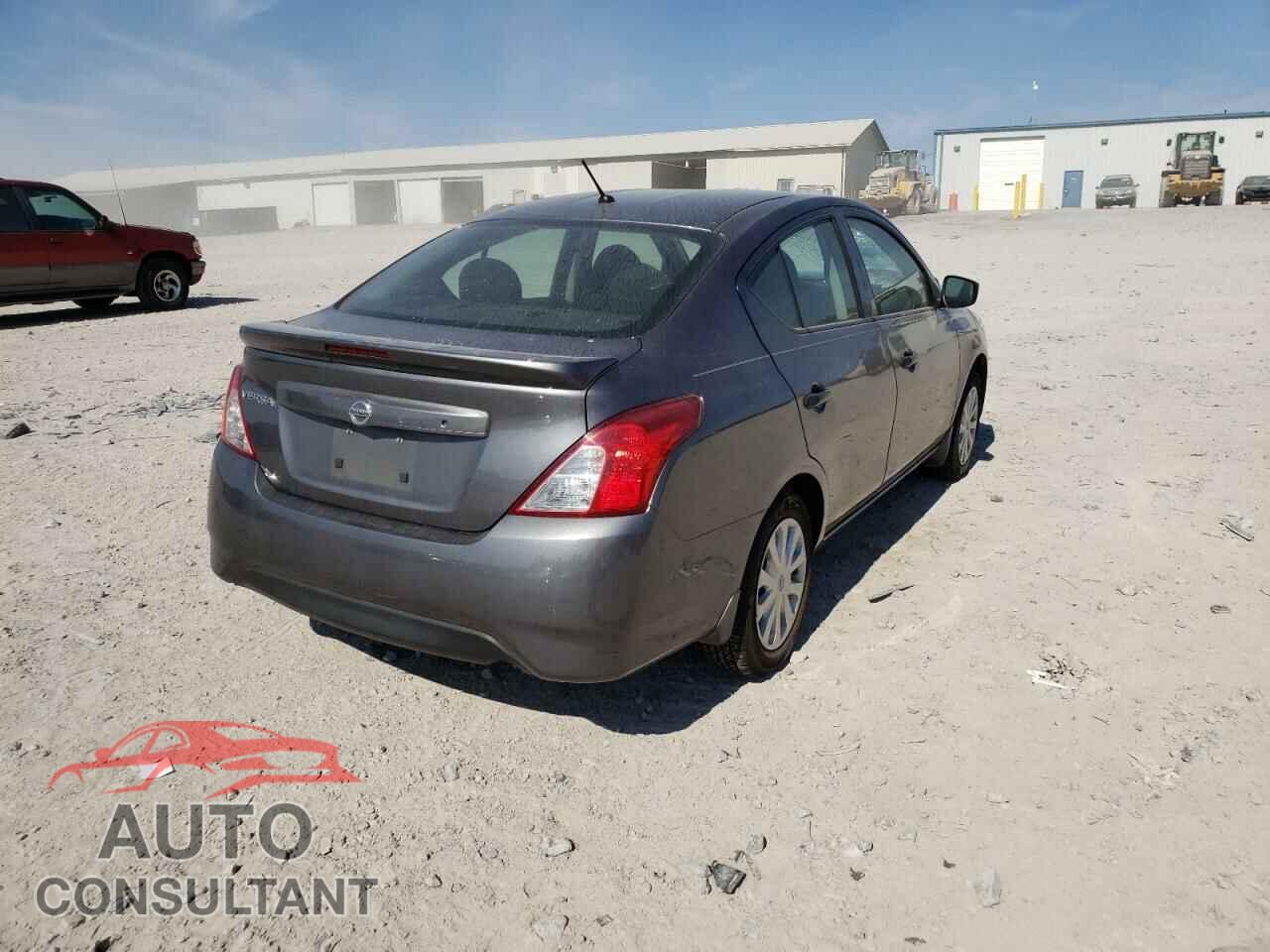 NISSAN VERSA 2017 - 3N1CN7AP3HL883080