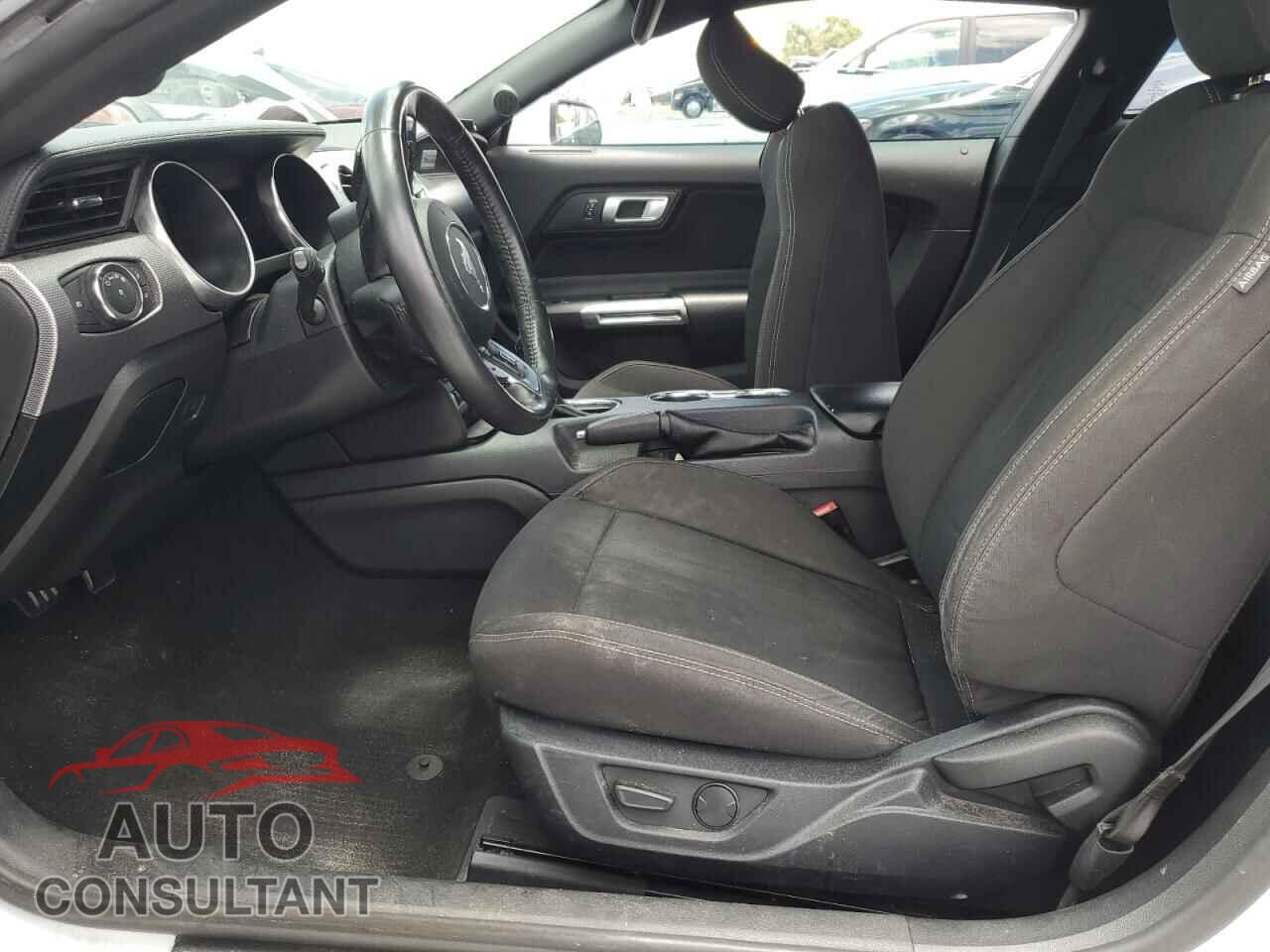 FORD MUSTANG 2021 - 1FA6P8CF3M5157914