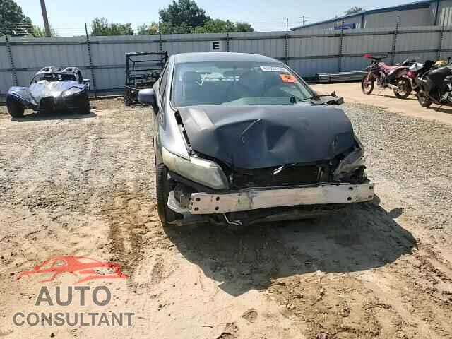 HONDA CIVIC 2013 - 2HGFB2F53DH564103
