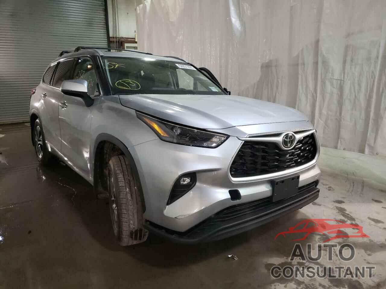 TOYOTA HIGHLANDER 2022 - 5TDGZRBH1NS245812