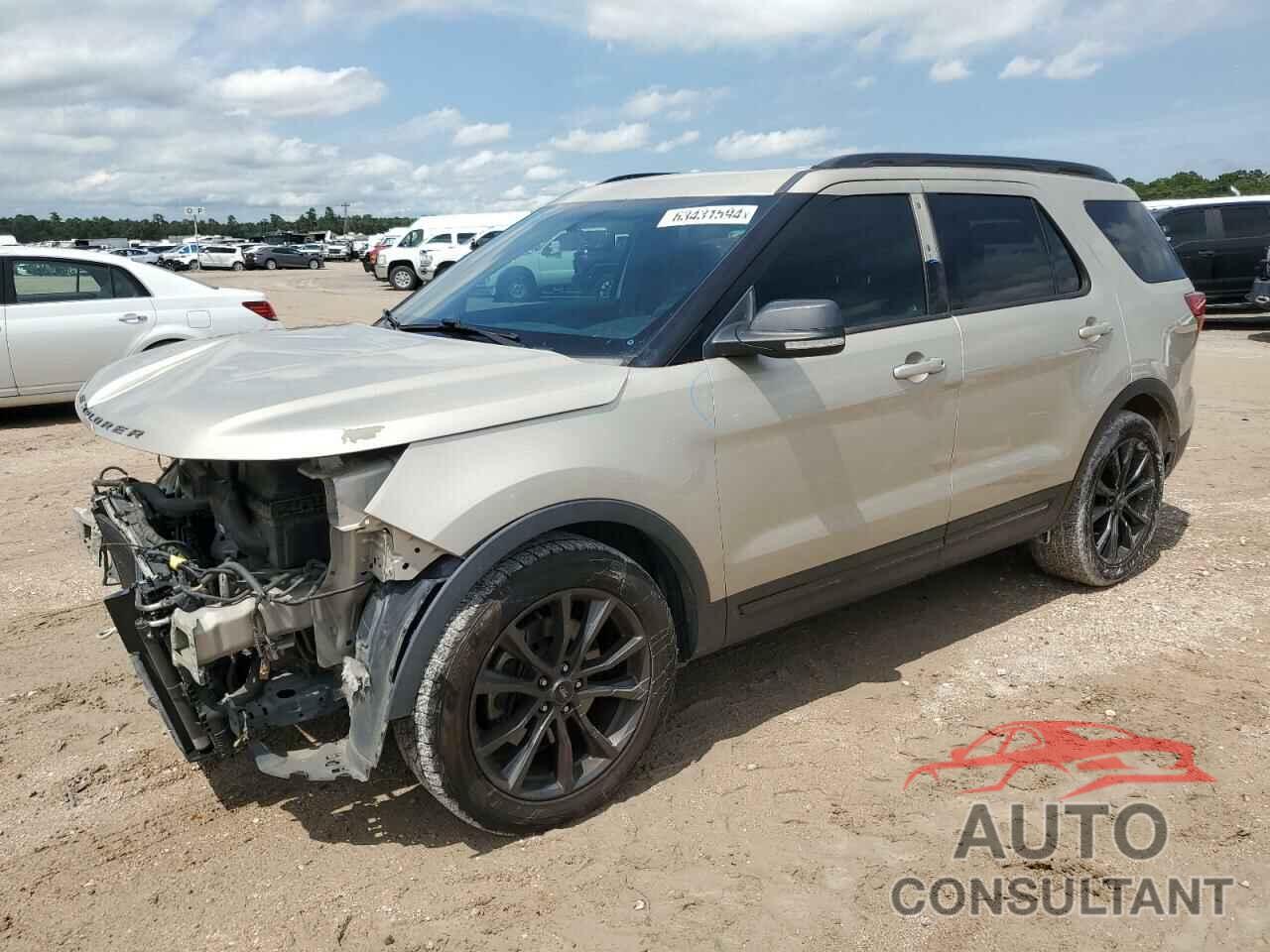 FORD EXPLORER 2017 - 1FM5K7D82HGA03117