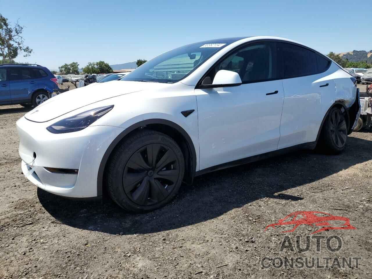 TESLA MODEL Y 2023 - 7SAYGDEE8PF745619