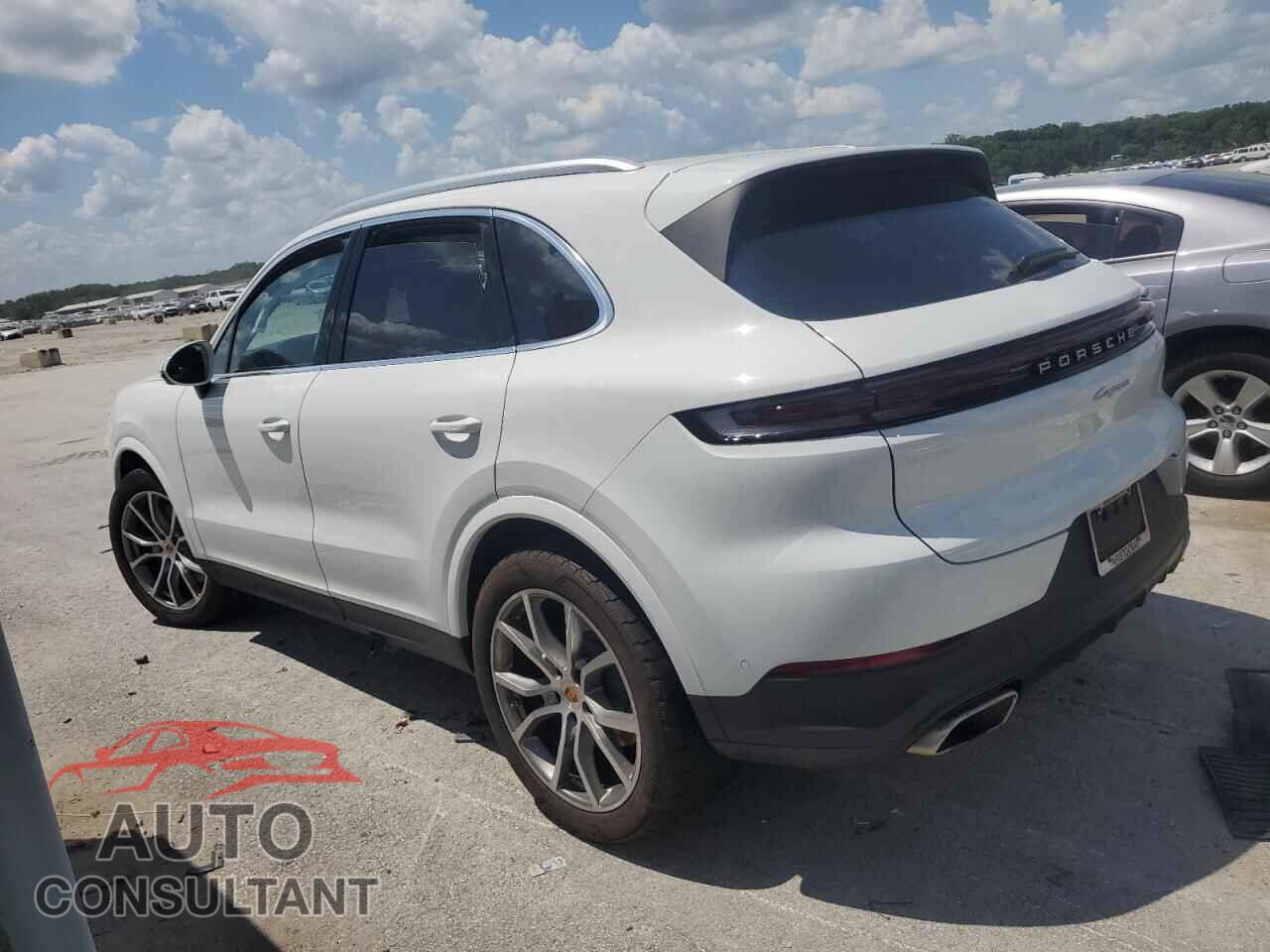 PORSCHE CAYENNE 2024 - WP1AA2AY9RDA12217