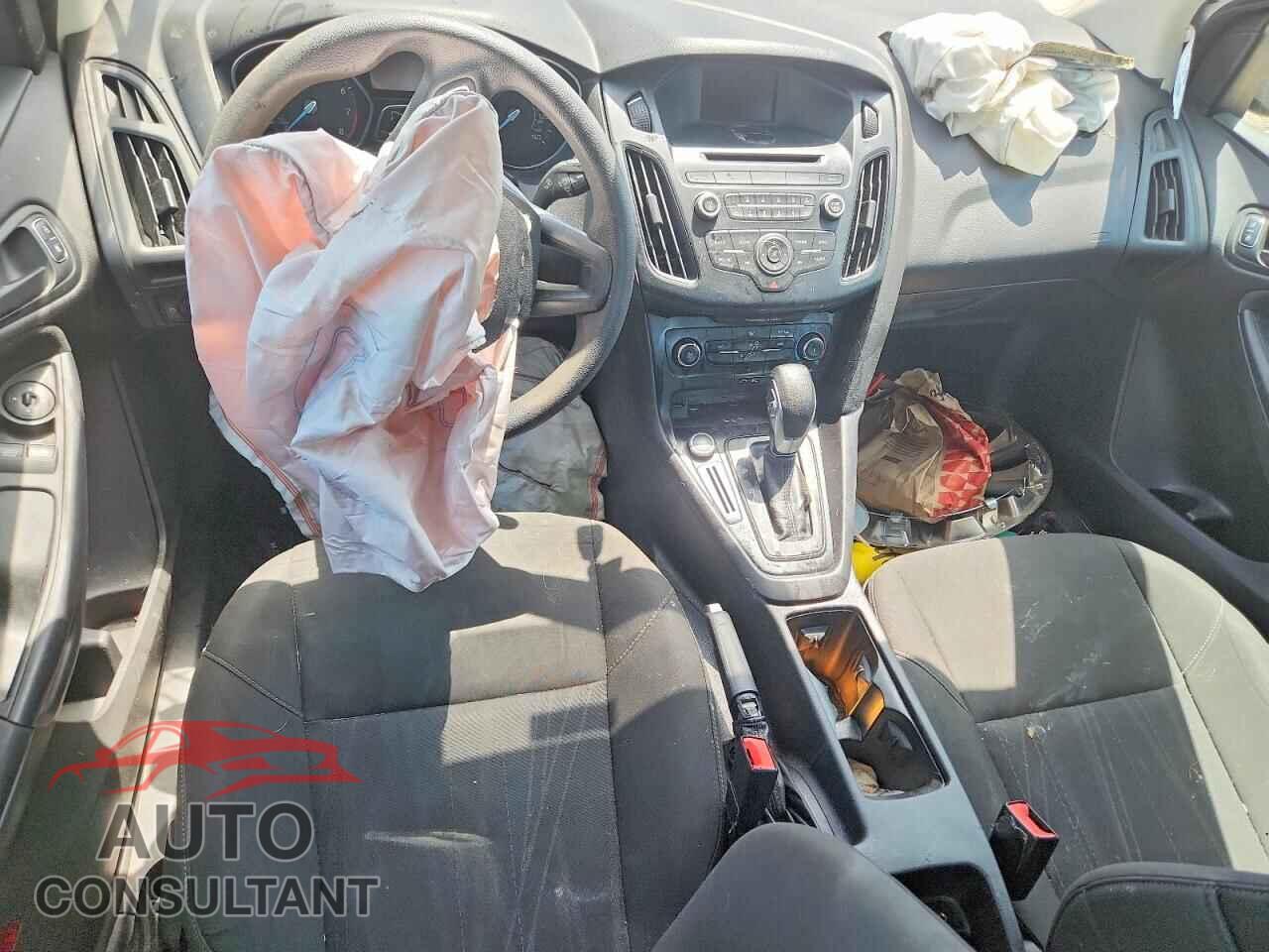 FORD FOCUS 2016 - 1FADP3E29GL215481